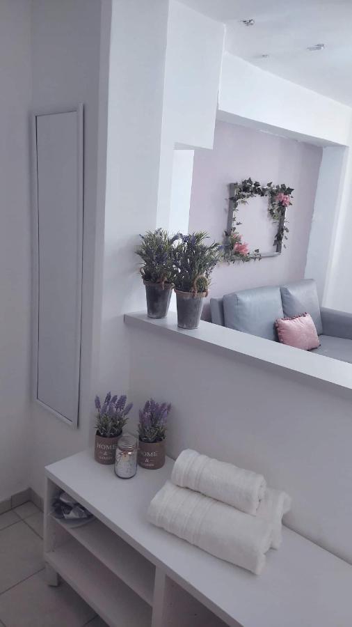Apartment Lavender
